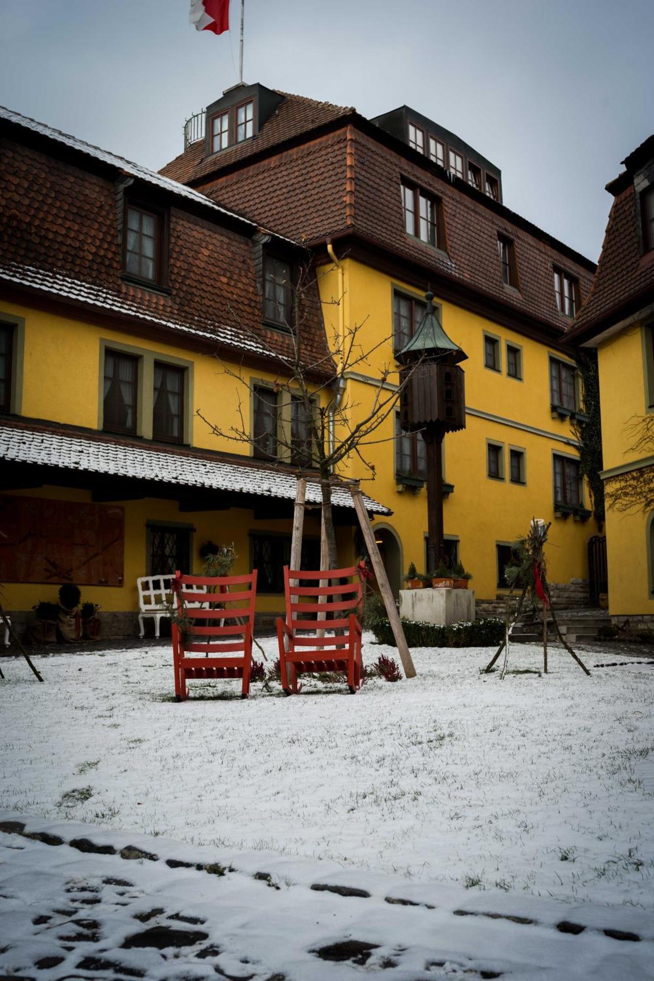 Hotel Leicht Biebelried エクステリア 写真